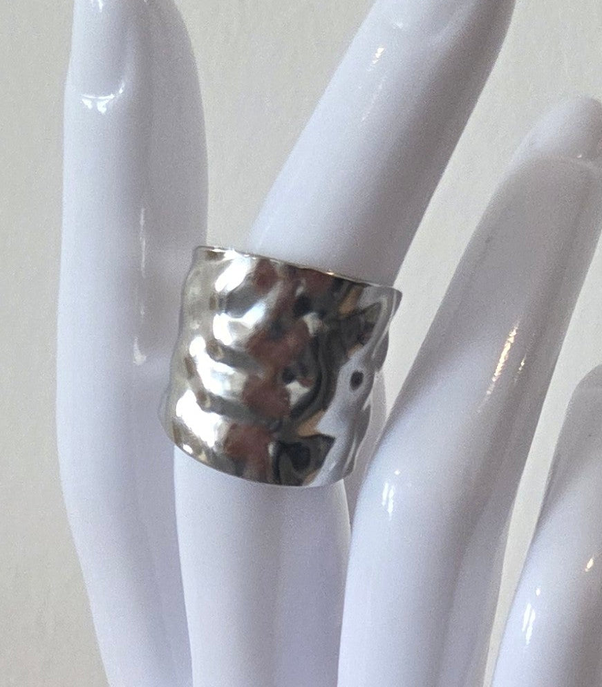 Bague Chevalière Argentée Martelée