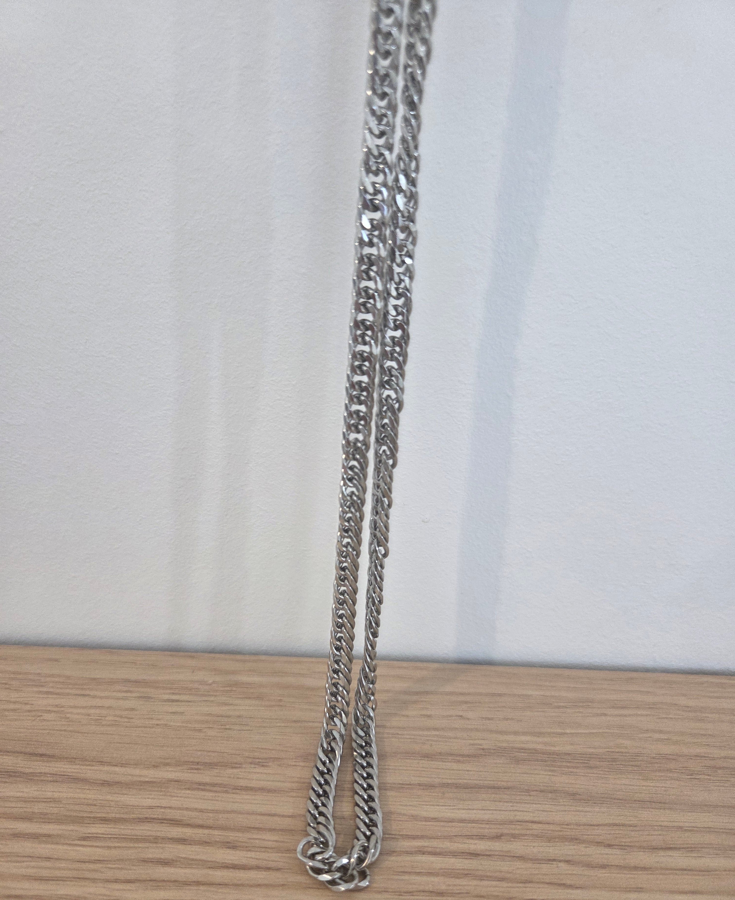 Collier Chaîne Gourmette Argentée — Acier Titane