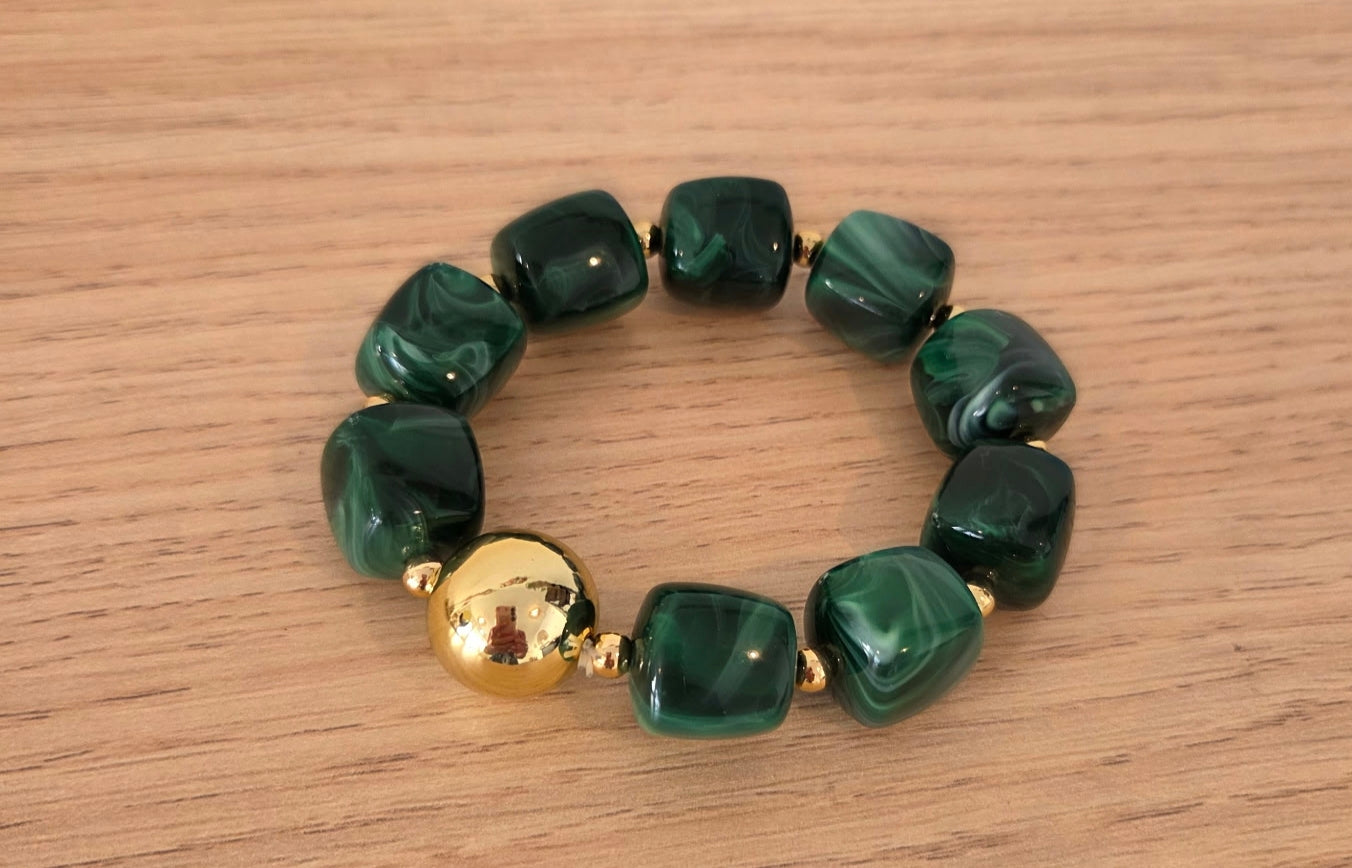 Bracelet Élastique Perles Acrylique Vert Malachite – Perle Dorée