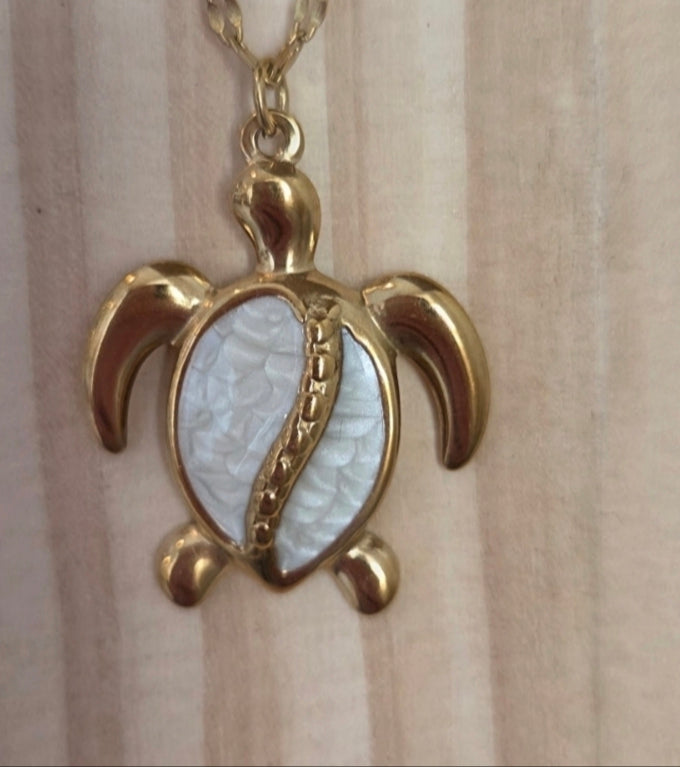 Collier tortue nacre acier 316L – 40 cm + 5 cm extension