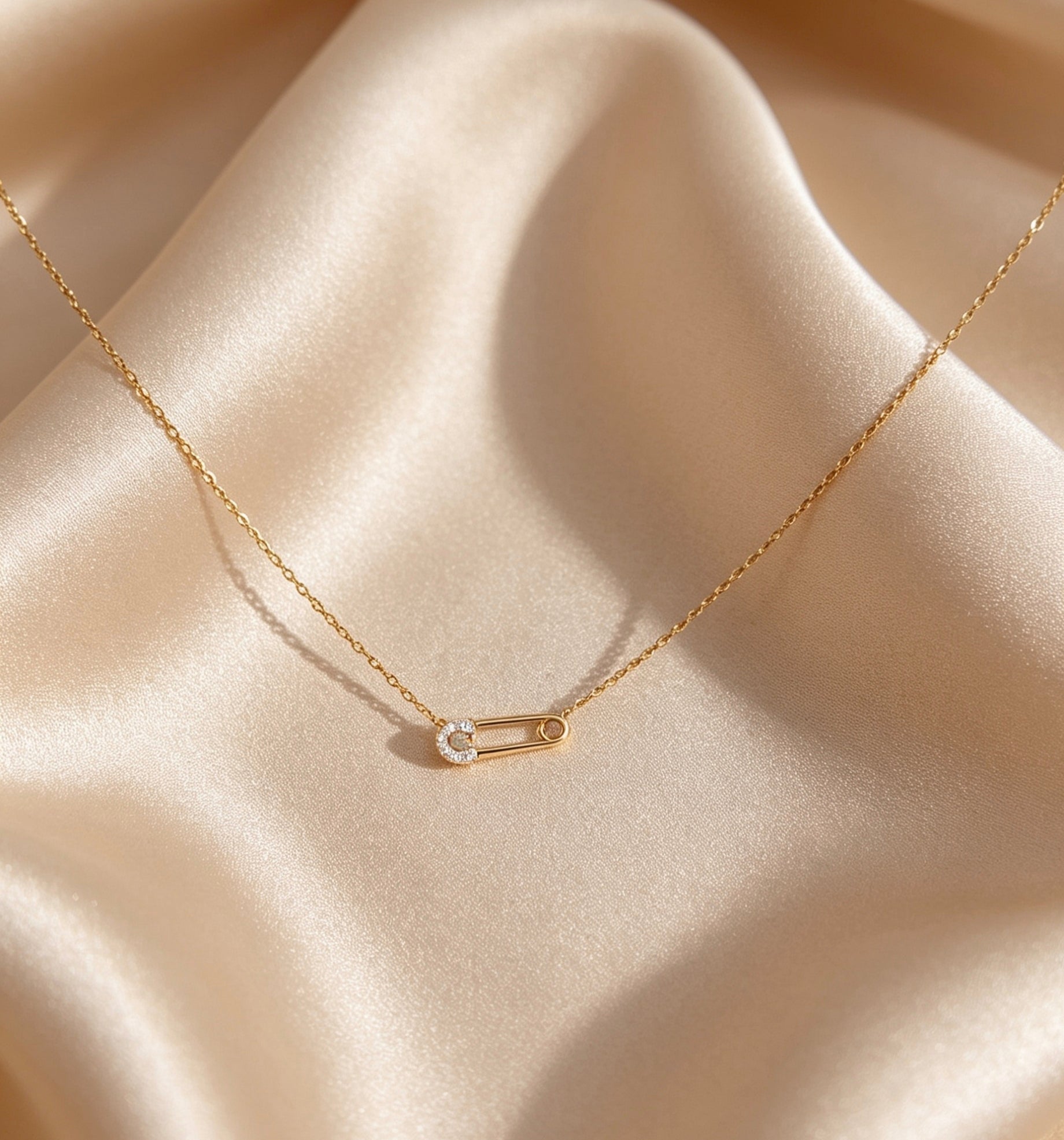 Collier épingle strass acier 316L – 40 cm + 5 cm extension