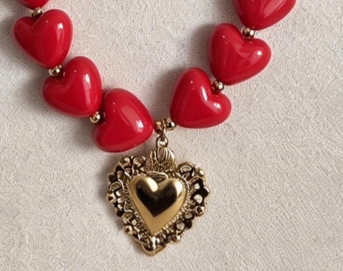 Collier Cœur Perles Rouges Résine & Acier Titane – 43 cm