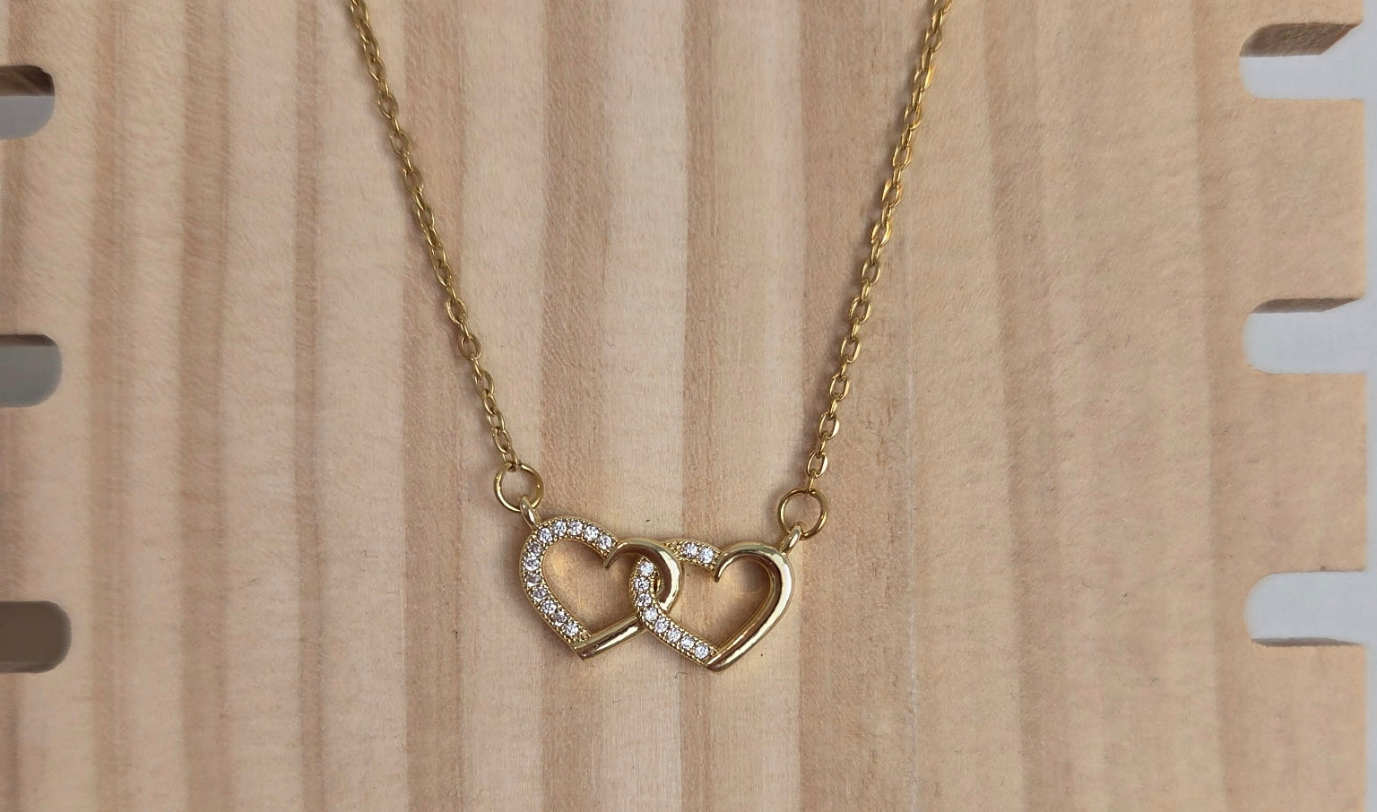 Collier Double Cœur Entrelacés – Acier Inoxydable 316L