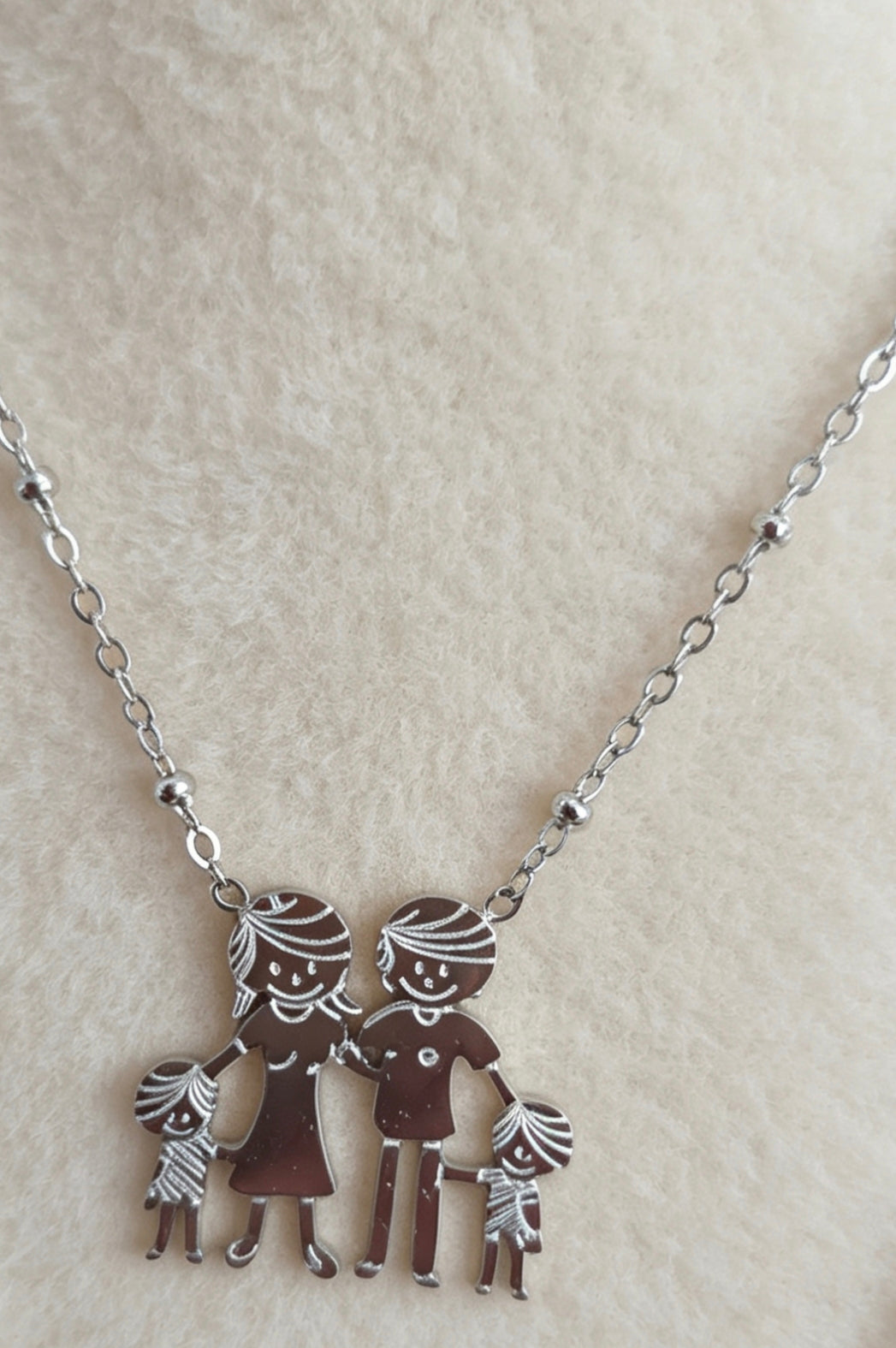 Collier pendentif famille acier 316L argenté – 40 cm + 5 cm extension