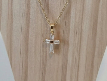 Collier Croix Strass Dorée