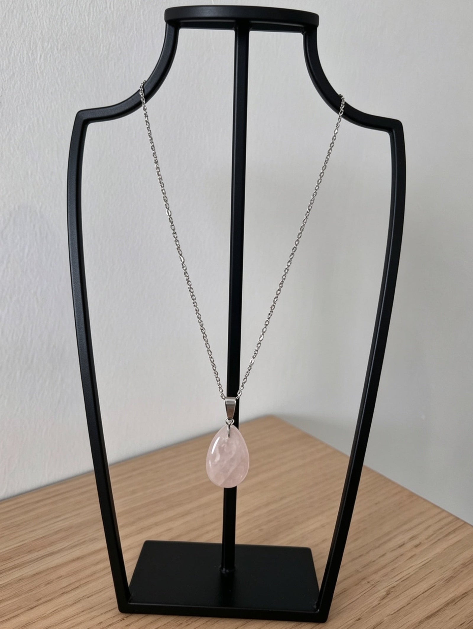Collier Chaîne Argentée Acier Inoxydable 304 – Pendentif Goutte Quartz Rose